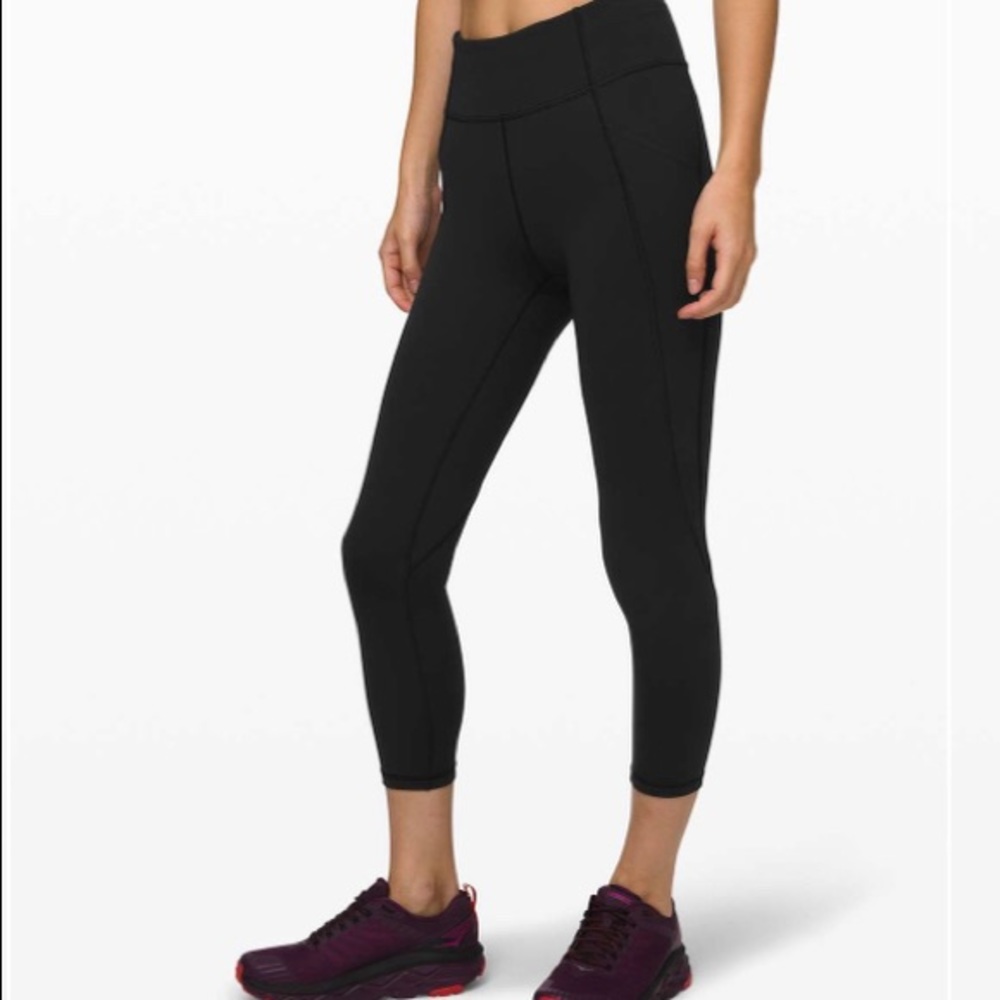 Time to Sweat Crop 23” Black sz6